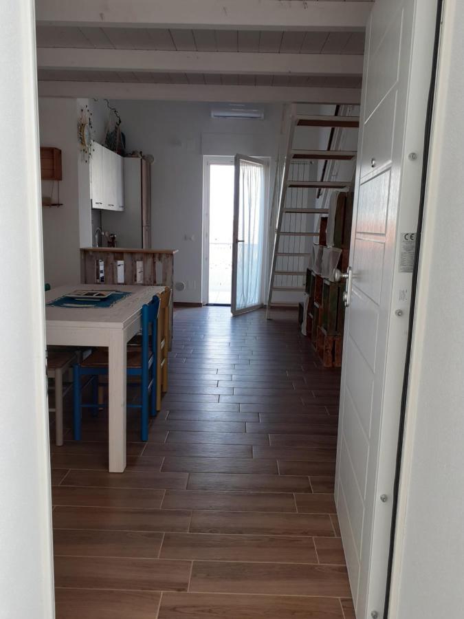 Apartament Lo Scorcio Sul Mare Marina di San Vito Zewnętrze zdjęcie